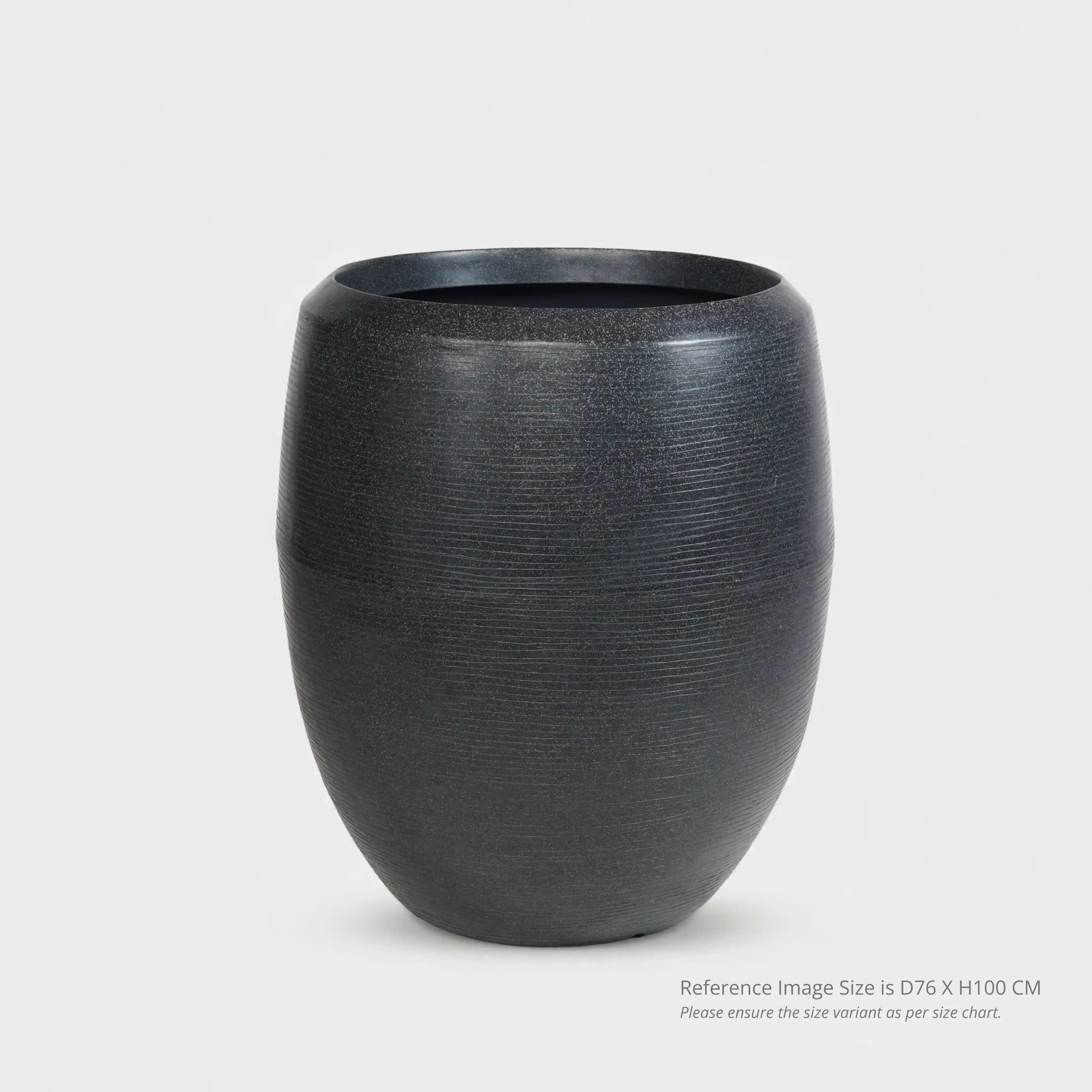 Single | Moon Black